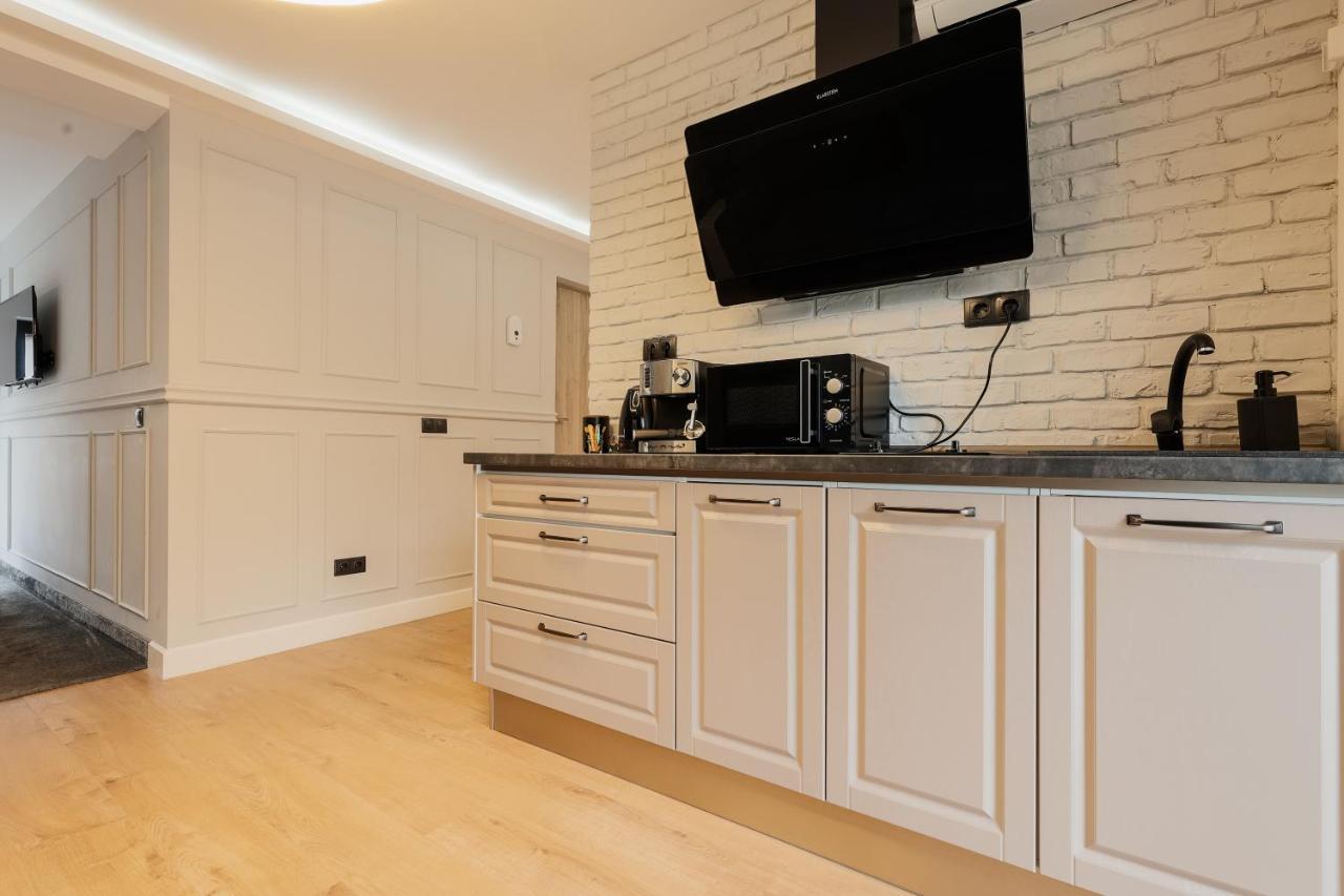 Aparthotel Nest Inn Meteor Клуж-Напока Экстерьер фото