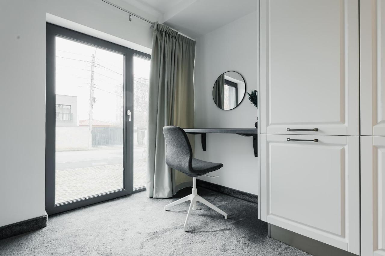 Aparthotel Nest Inn Meteor Клуж-Напока Экстерьер фото