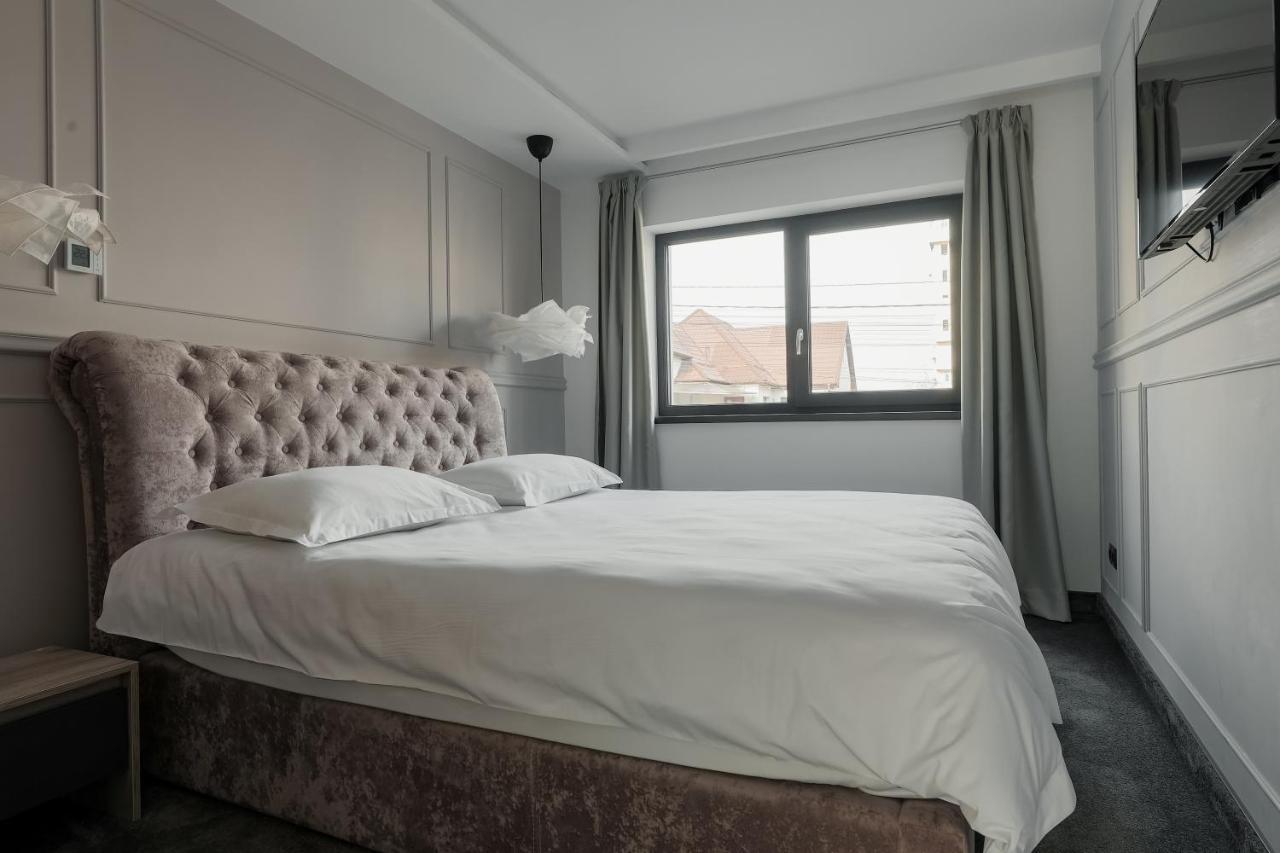Aparthotel Nest Inn Meteor Клуж-Напока Экстерьер фото