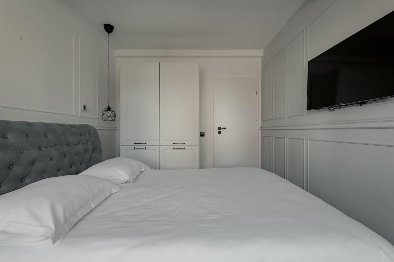 Aparthotel Nest Inn Meteor Клуж-Напока Экстерьер фото