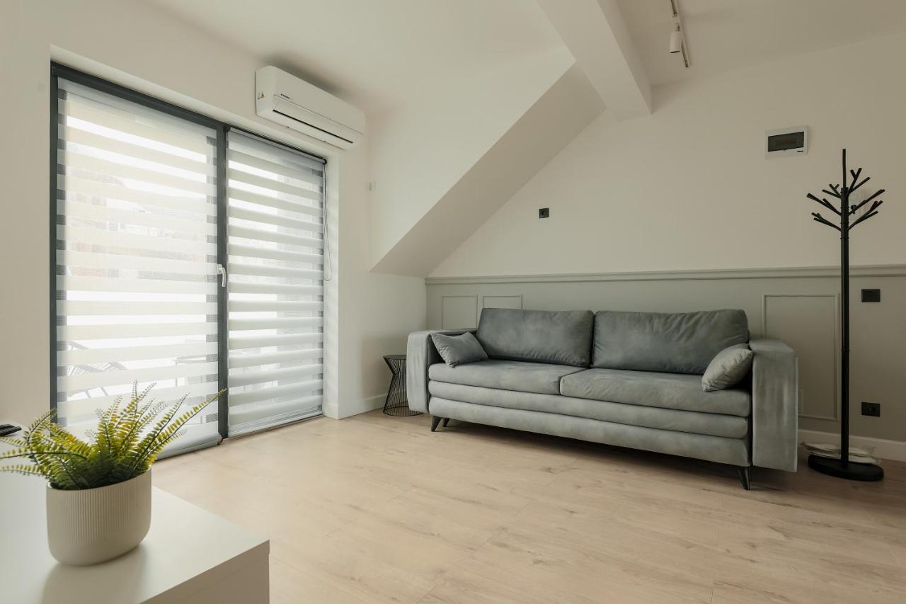 Aparthotel Nest Inn Meteor Клуж-Напока Экстерьер фото