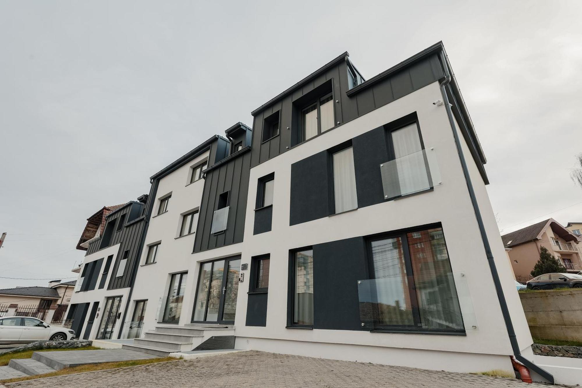 Aparthotel Nest Inn Meteor Клуж-Напока Экстерьер фото